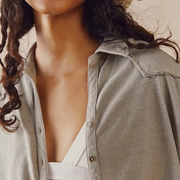 Free People Sz M Oversized Sahrah Star Shirt Green Olive V Neck Linen Blend - Picture 4 of 15